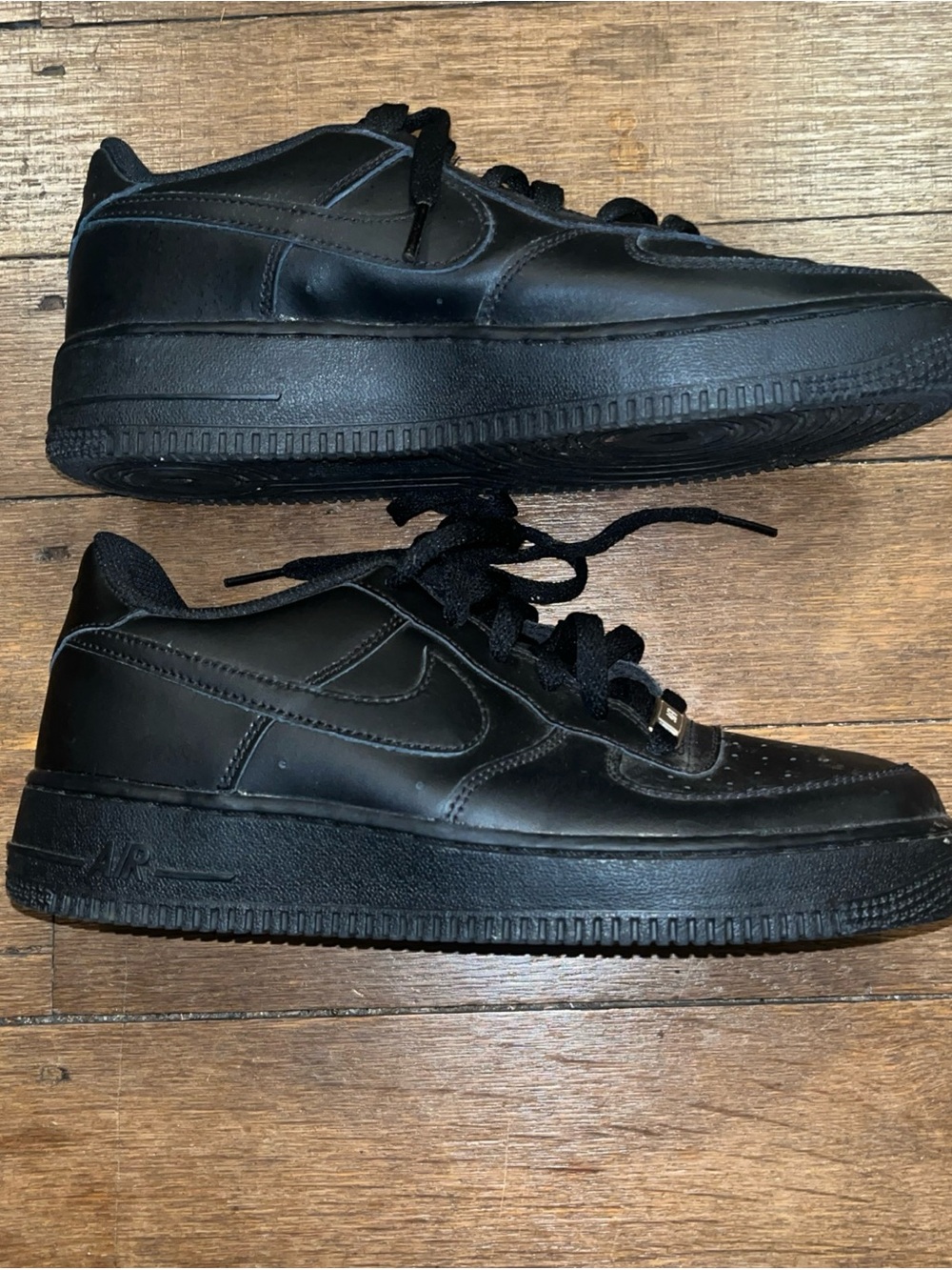 Nike Air Force 1 GS Low Triple Black Shoes 314192-009 Youth Boy’s Sz 7 Sneakers